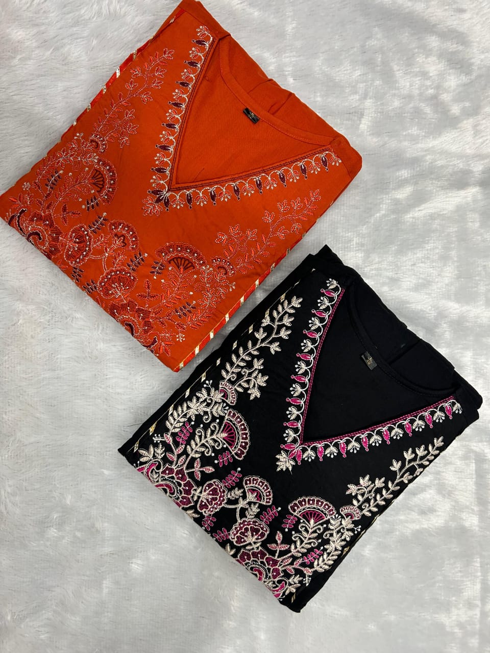 KURTA PENT WITH DUPATTA SUIT SET (LK11)