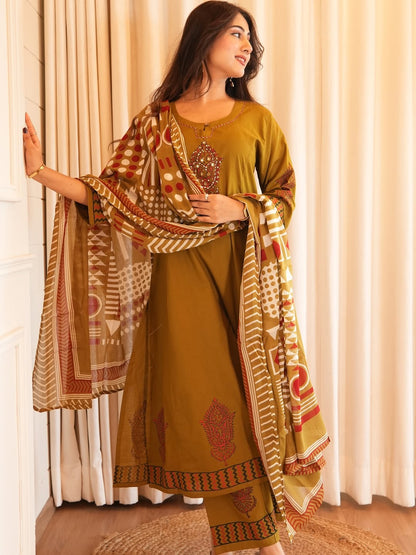 We are here to spread some magic to your ethnic Heavy Cotton (DKGHR107)
