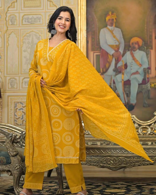 🌹🌹Pure fine Cotton fabric Kurti with Pant with cotton 100-100 Dupatta🌹🌹(DKGH28)