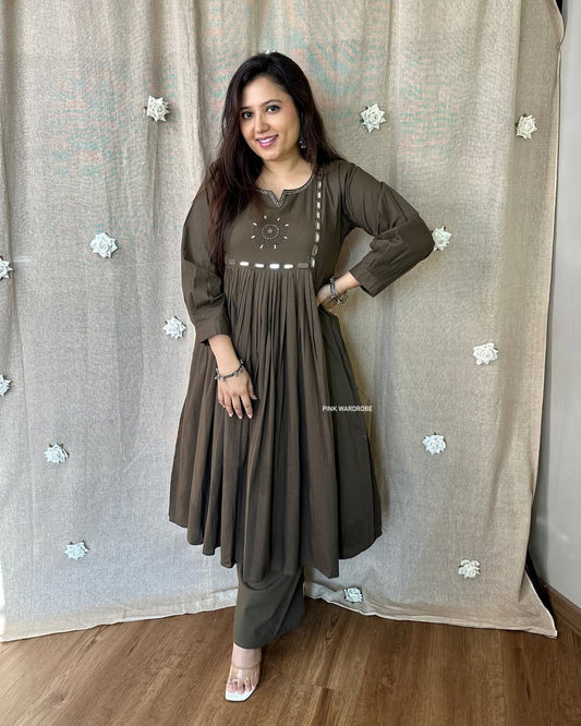 New smart casual Cotton Kurti set ☘️☘️ (DKGH20)