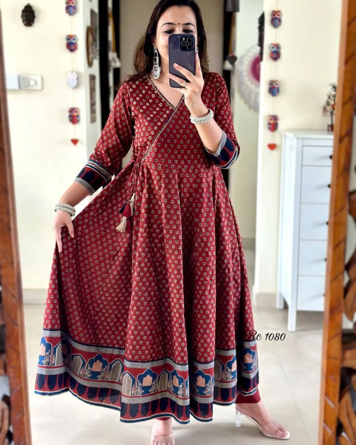 our beautiful Handblock print cotton Anaarkali 3pis dress (DKGH81)