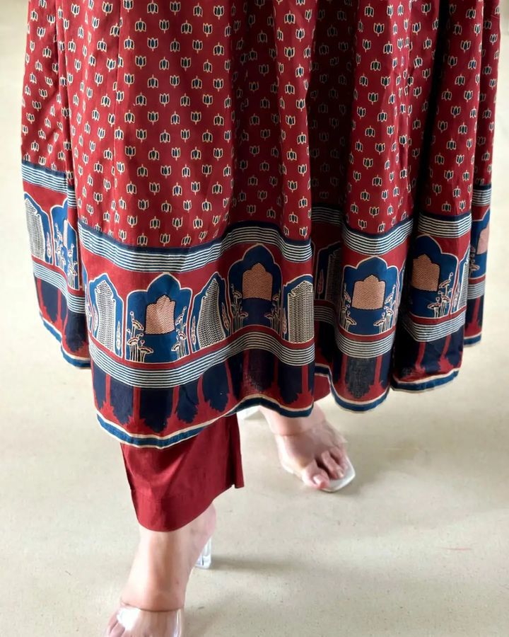 our beautiful Handblock print cotton Anaarkali 3pis dress (DKGH81)