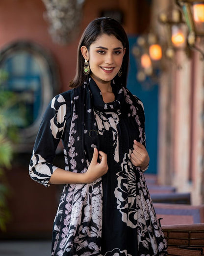 NEW COLOUR LUNCHING Voluminous Beutiful Suit Set (DKGH94)