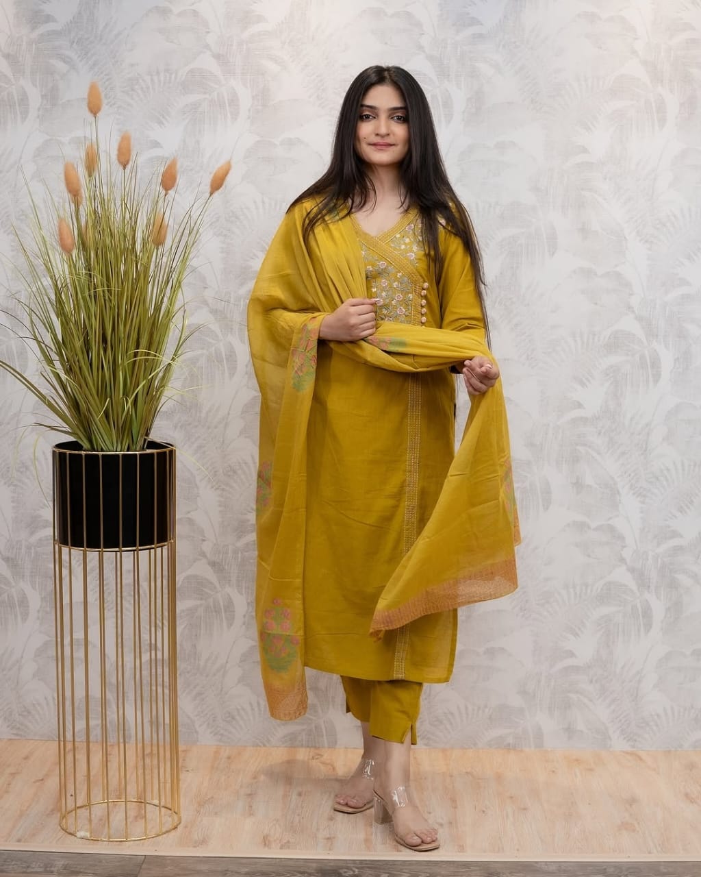 Pure fine Cotton fabric  Kurti with Pant with cotton 100-100 Dupatta (DKGH100)