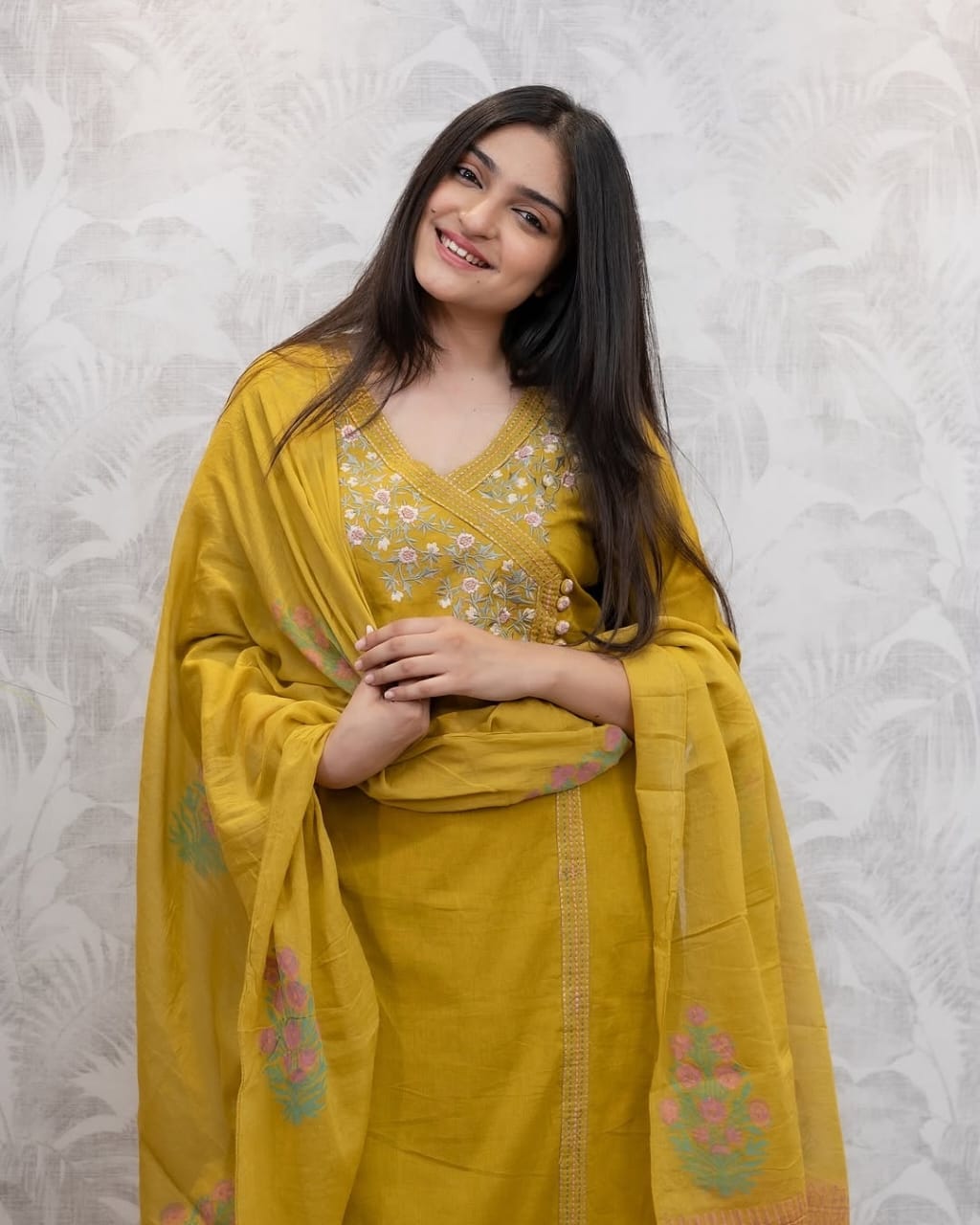 Pure fine Cotton fabric  Kurti with Pant with cotton 100-100 Dupatta (DKGH100)