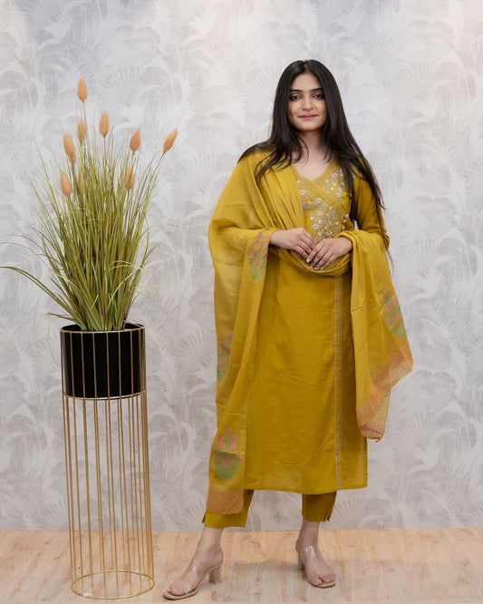 Pure fine Cotton fabric  Kurti with Pant with cotton 100-100 Dupatta (DKGH100)