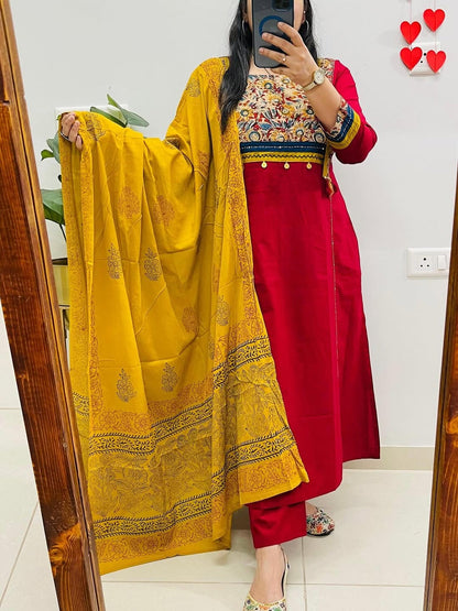 heavy yog work and sika work Kurti with Pant with cotton 100-100 Dupatta(DKGH103)