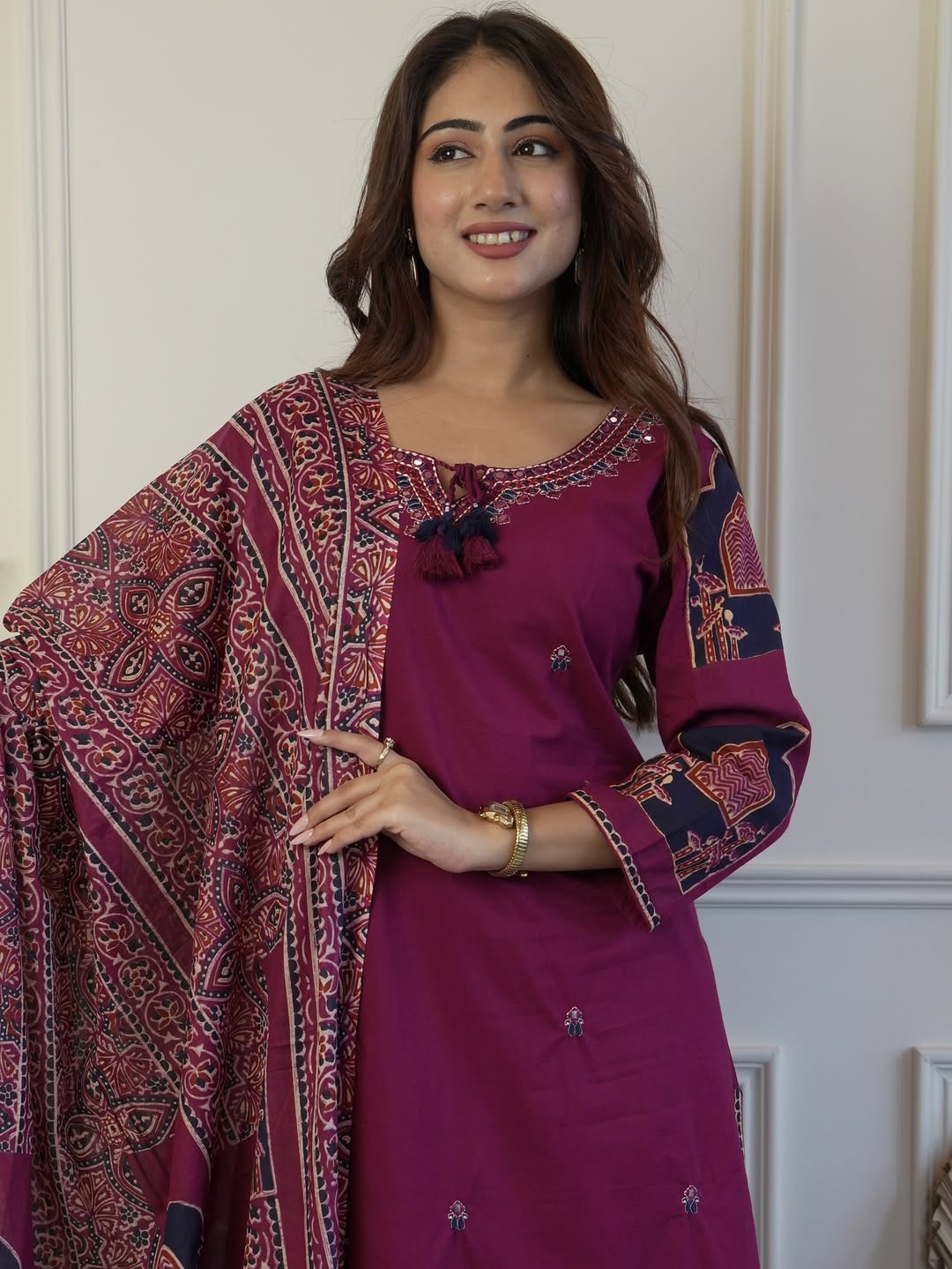 We are here to spread some magic to your ethnic Heavy Cotton(DKGH105)