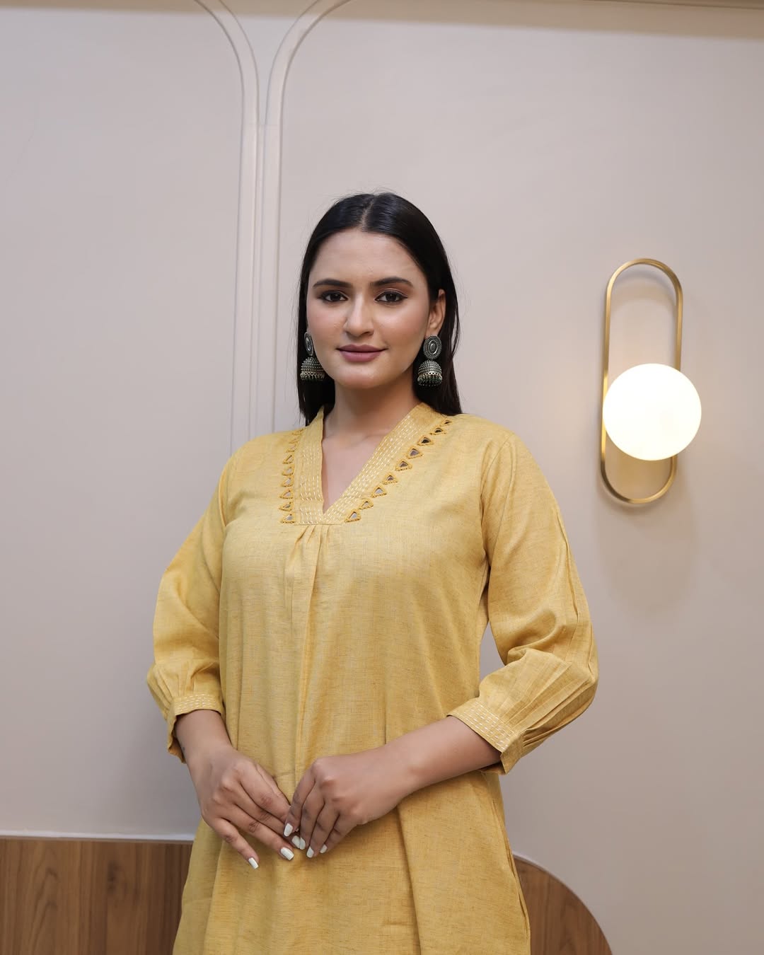 full embroidery 🌺 front with katha detailing pocket -one side pocket in kurta•(DKGH45)