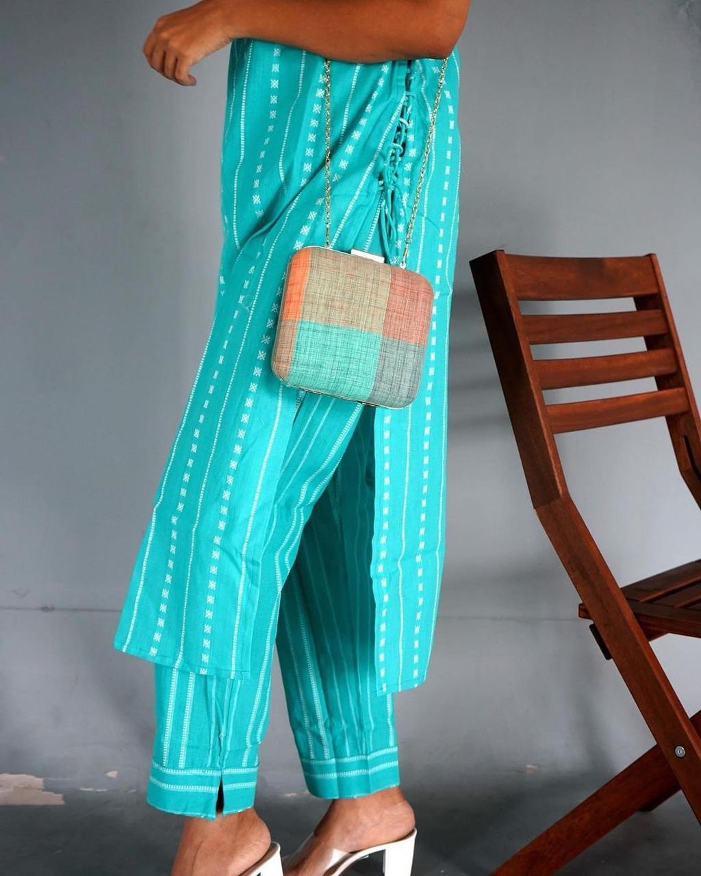 New Sleev Less Kurti Pent Set (DKGH46)