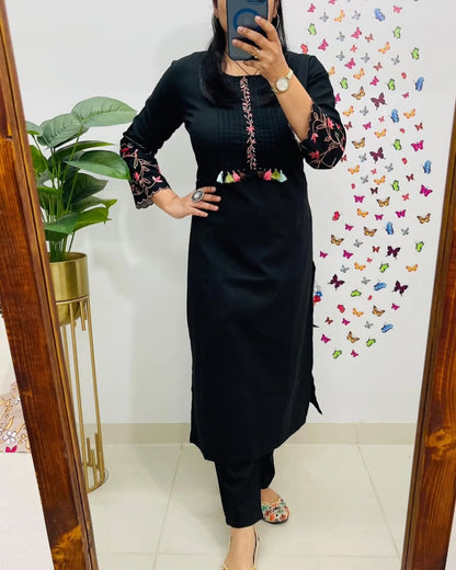 Pure fine Cotton fabric Embroidery Work Kurti with Pant with cotton 100-100(DKGH47)