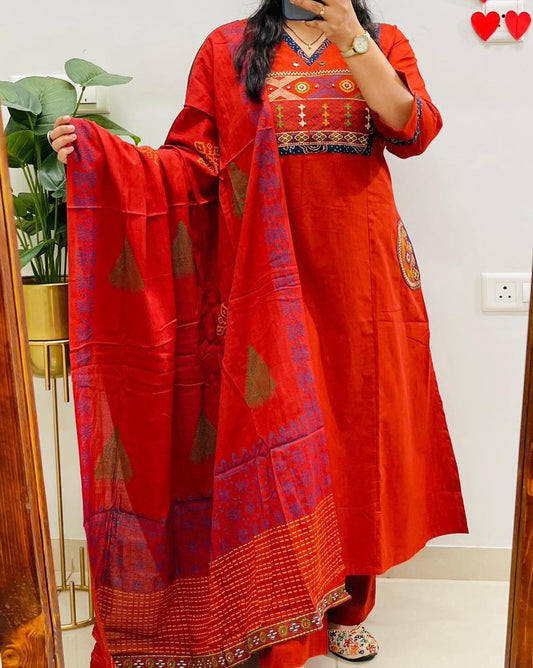 KURTA PENT WITH DUPATTA SUIT SET (LK09)