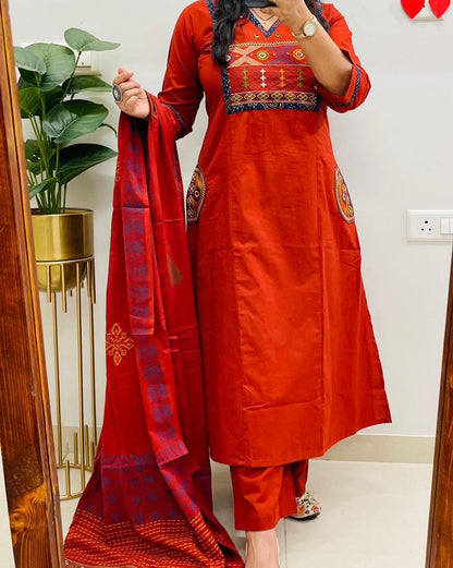 KURTA PENT WITH DUPATTA SUIT SET (LK09)
