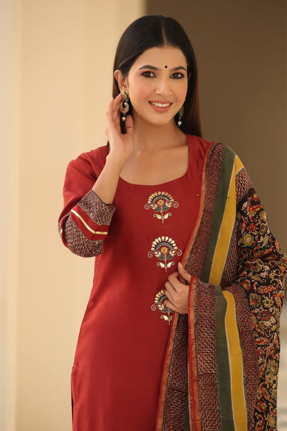 We are here to spread some magic to your ethnic Heavy Cotton (DKGHR108)