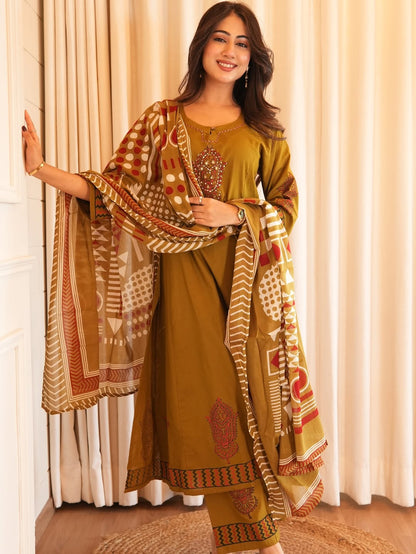 We are here to spread some magic to your ethnic Heavy Cotton (DKGHR107)