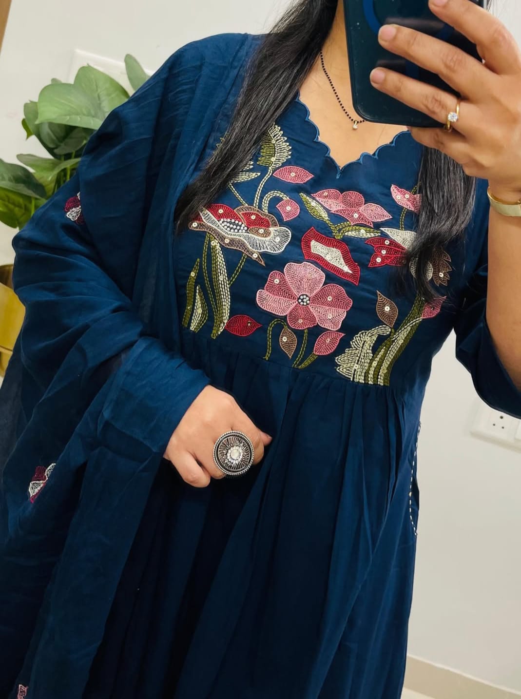KURTA PENT WITH DUPATTA SUIT SET (LK15)
