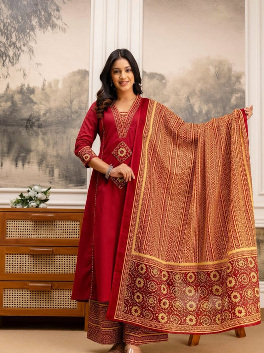 Pure fine Cotton fabric Embroidery Work Kurti with Pant with cotton  (DKGH148)