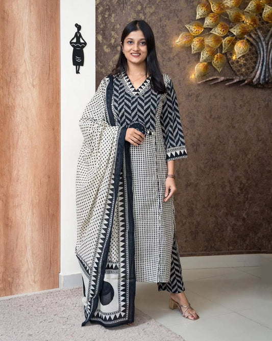 “Latest Designer Suits 2026 Collection”(DKGH157)